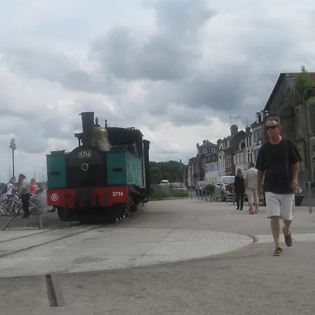 Fisherman S St Valery Sur Somme 索姆河畔的圣瓦列里